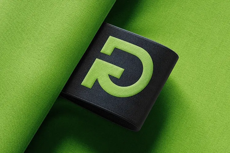 Puhm Logo Tag